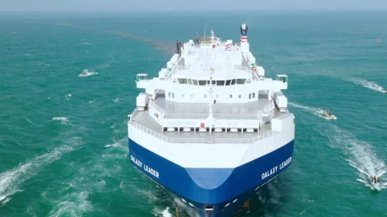 Троє українських моряків повернулися до Одеси після полону хуситів