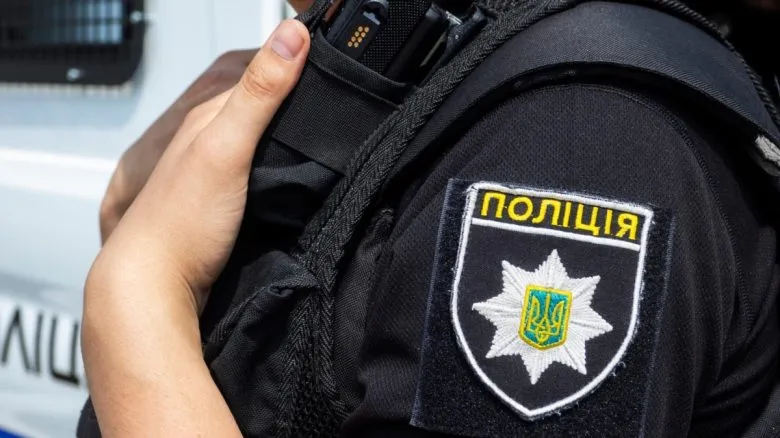 На Херсонщині російські війська атакували хлопця з дрона, поліція його евакуювала