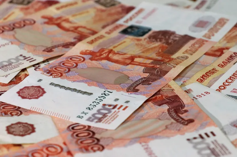 У Головій Пристані псевдочиновникам призначили надбавки за “особливі умови”