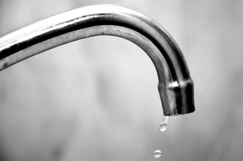 В Херсоне возможны перебои с водоснабжением из-за российских атак