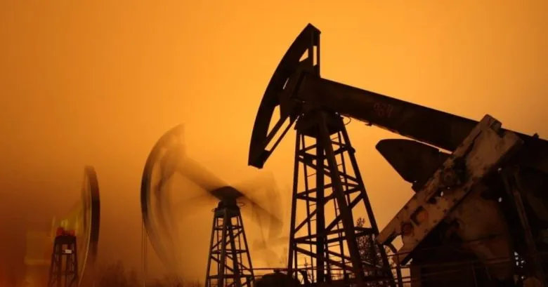 Котировки нефти Brent достигли четырехлетних минимумов
