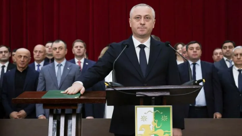 Бадра Гунба склав присягу президента Абхазії, підтримуваної росією