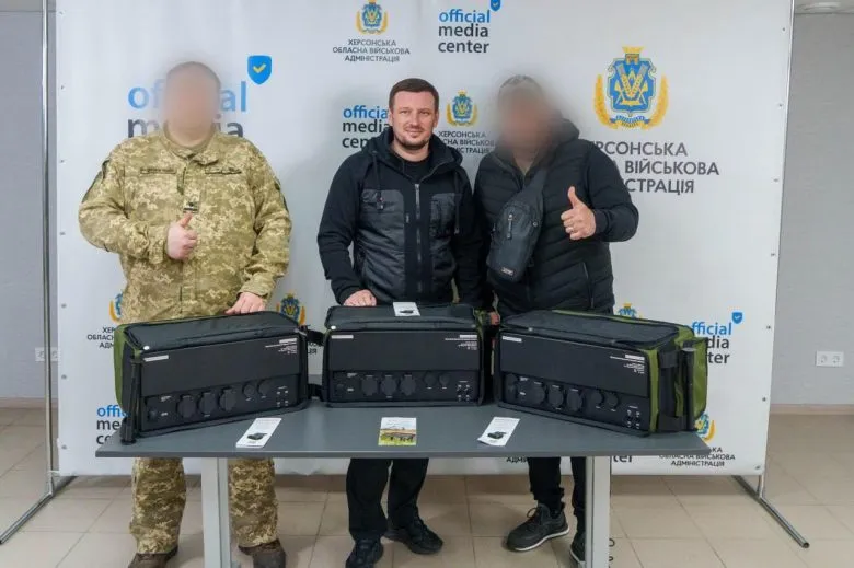 Херсонская бригада получила зарядные станции для беспилотников