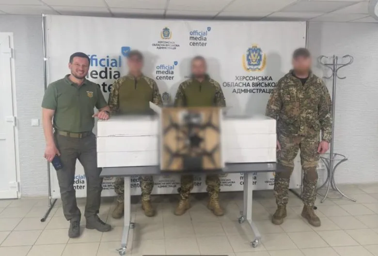 Защитники Херсонщины получили новые дроны для борьбы с врагом