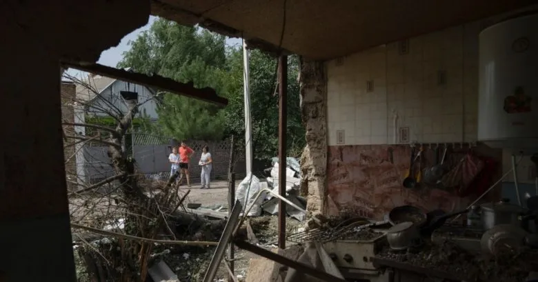 Атака російського дрона на Нікополь: постраждали четверо людей