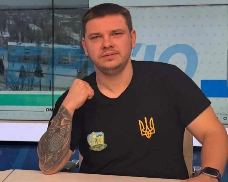 Волонтер из Херсонщины, задержанный за торговлю справками, получил меру пресечения