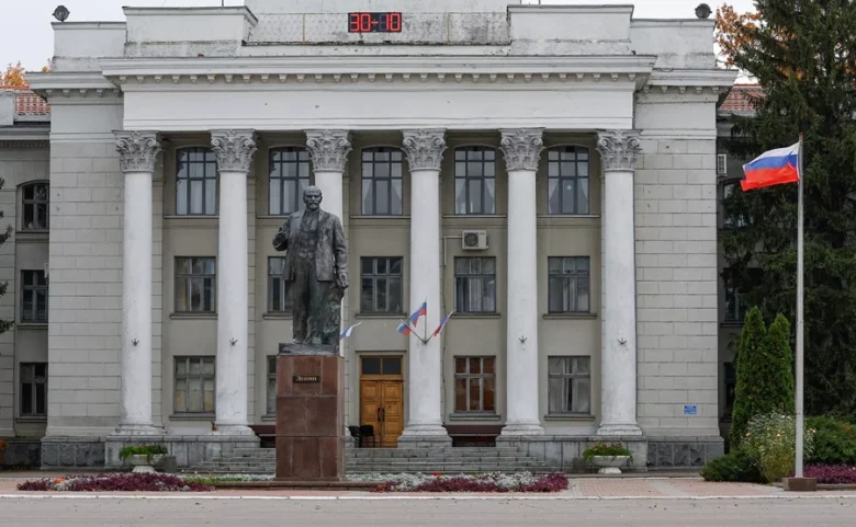 Суд в Херсонской области рассмотрит дело псевдокереводителя фальшивого предприятия