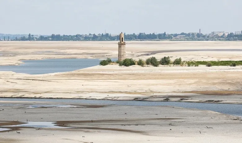 Водоснабжение в Любимовке: одна скважина не решает проблему