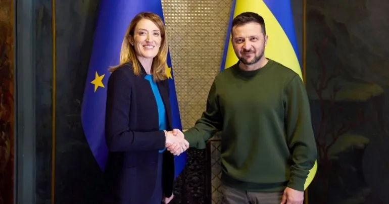 Зеленський та Мецола обговорили євроінтеграцію та російські активи