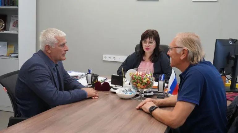 Ректор Херсонского университета назначил премии вместо поддержки студентов с инвалидностью