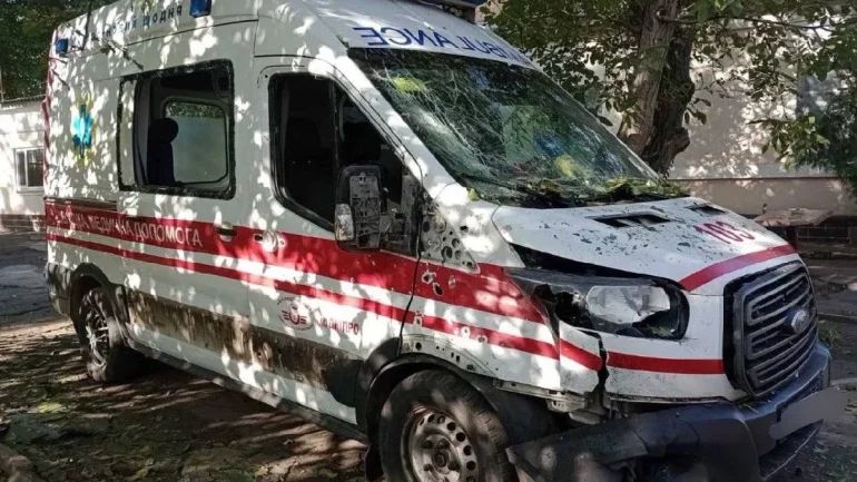 На Херсонщині пошкоджено 42 автомобілі швидкої допомоги