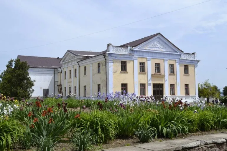 У Бериславі розпочнеться відбудова культурного центру ім. Тараса Шевченка