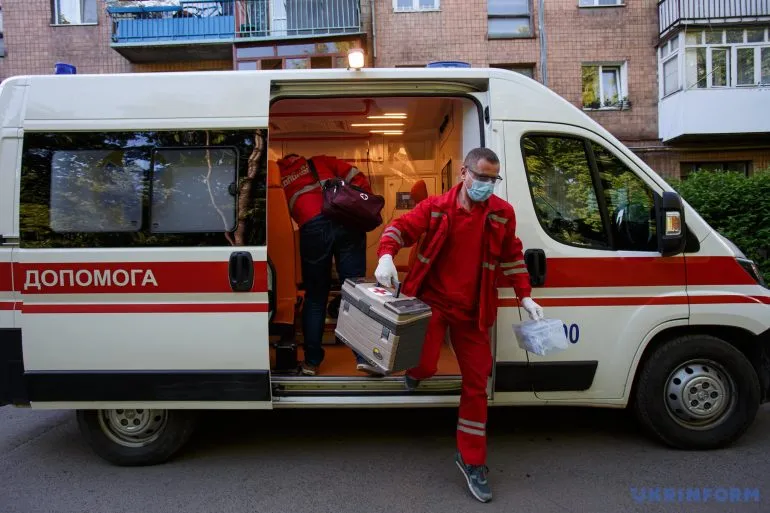 У Херсоні під час обстрілу постраждали троє підлітків, але їхньому життю нічого не загрожує