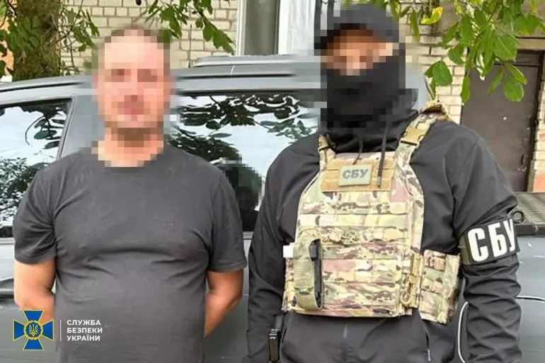 СБУ задержала эксохранителя российской тюрьмы в Херсоне