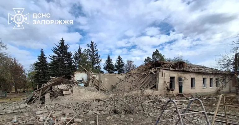 Обстрел села Долинка в Запорожье: двое пострадавших от атаки армии РФ