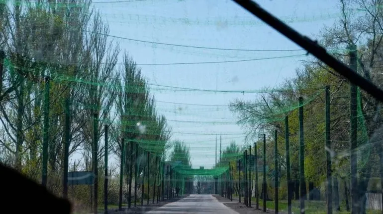 Для оборудования дорог Херсонщины антидроновыми сетками нужно еще 460 млн грн