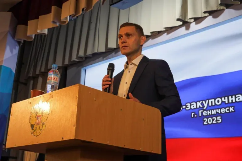 На Херсонщині міністр окупантів подав у відставку через корупційні скандали