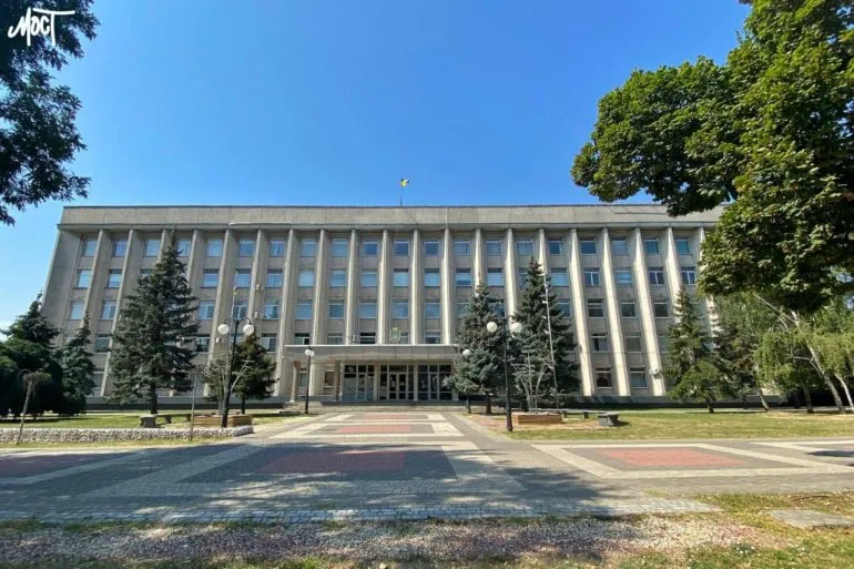 Херсонська міська рада витратить 937 тис. грн на обслуговування автомобілів