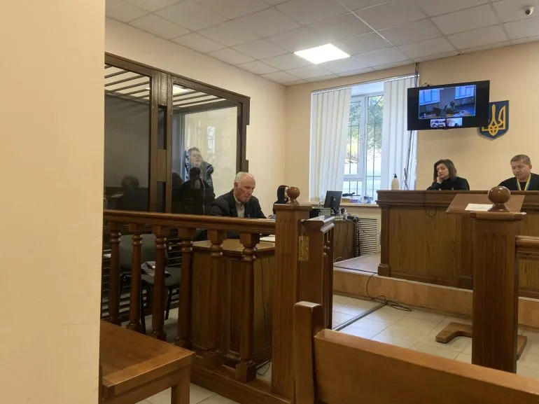 Суд у Одесі розглядає справу жінки з Херсонщини за звинуваченням у зраді
