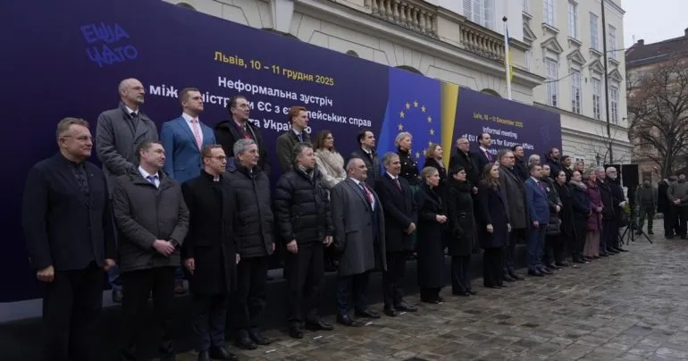 Украина и ЕС призывают к усилению независимости НАБУ и САП