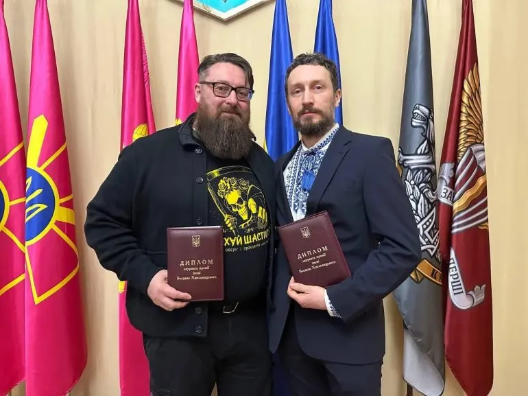 Сергій Павлюк і Володимир Тука отримали премію за військову тематику