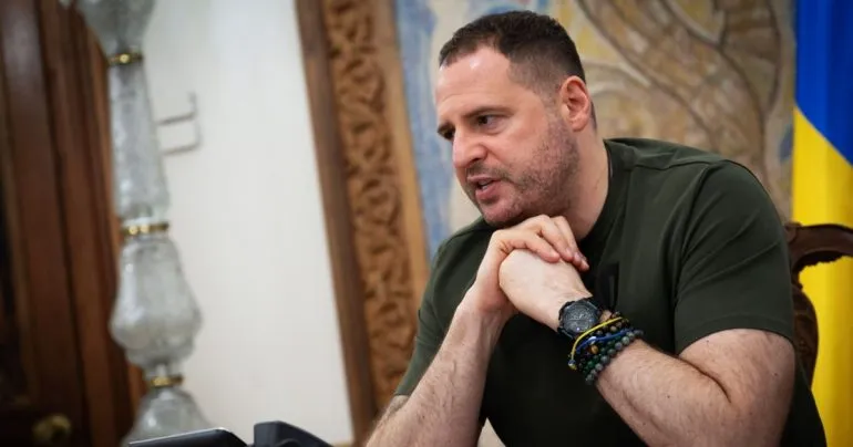Андрей Ермак восстановил право на адвокатскую деятельность