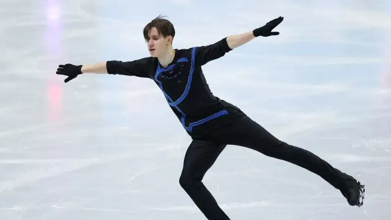 Кирилл Марсак завоевал золото на международном турнире Merano Ice Trophy