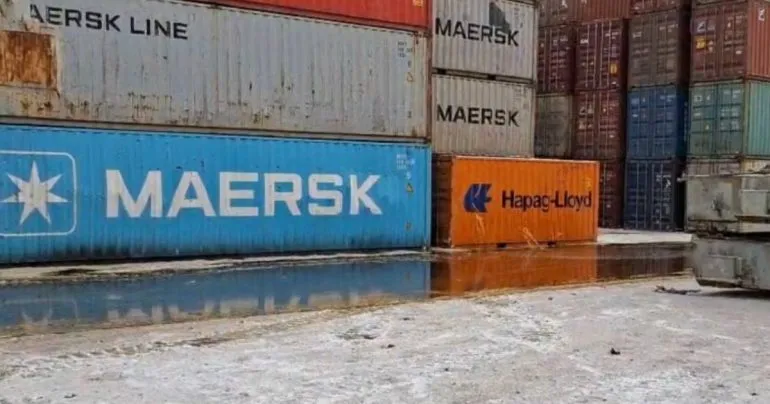Россия атаковала портовую инфраструктуру Одесской области: ранен член экипажа