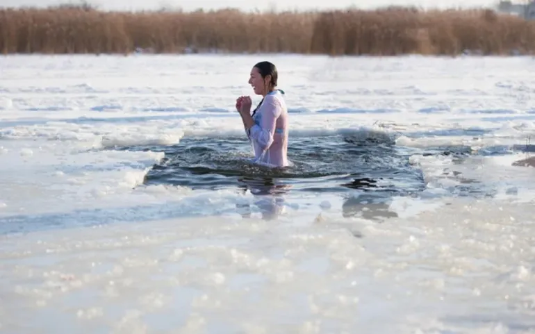 Заборона водохресних купань у Генічеську через загрозу обстрілів