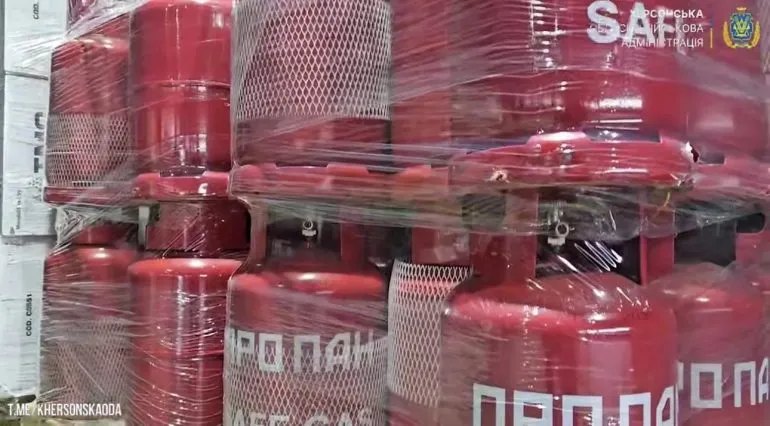 В Херсон доставлено 500 газовых обогревателей для жителей без отопления