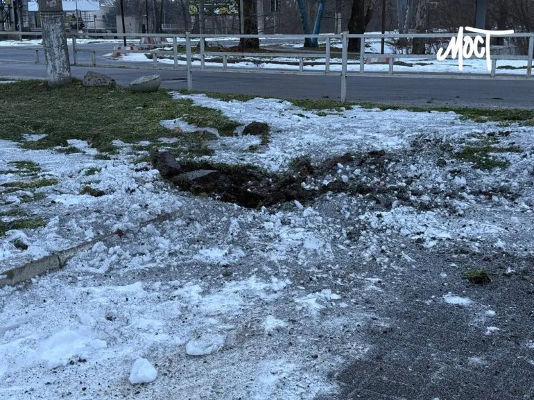 Кількість постраждалих у Херсоні внаслідок удару дрона зросла до чотирьох