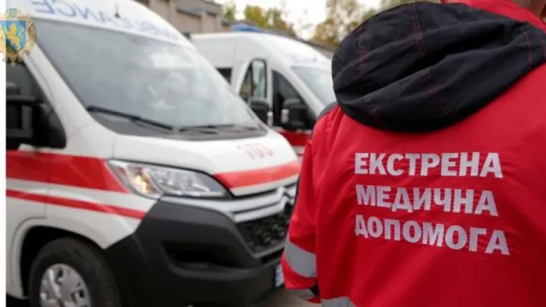 Рост зарплат медиков экстренной помощи в Херсонской области в 2026 году