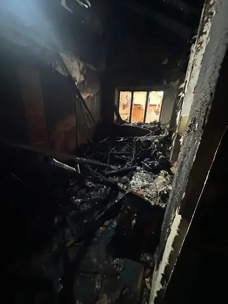 Внаслідок обстрілу згорів будинок депутата Дмитра Бєлоброва в Херсоні