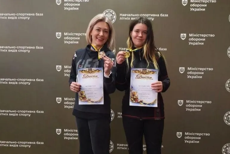 Херсонські спортсменки здобули три медалі на чемпіонаті України зі стрільби