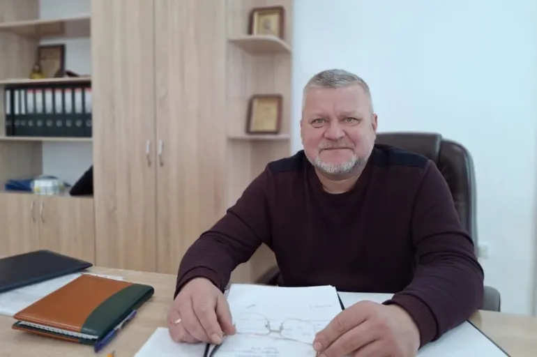 Жена херсонского депутата приобрела дом в Тернопольской области