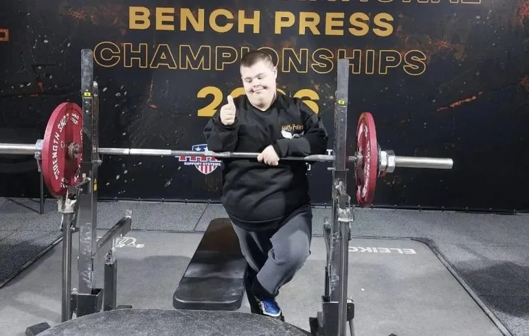 Антон Куткін з Херсонщини став чемпіоном України зі жиму лежачи