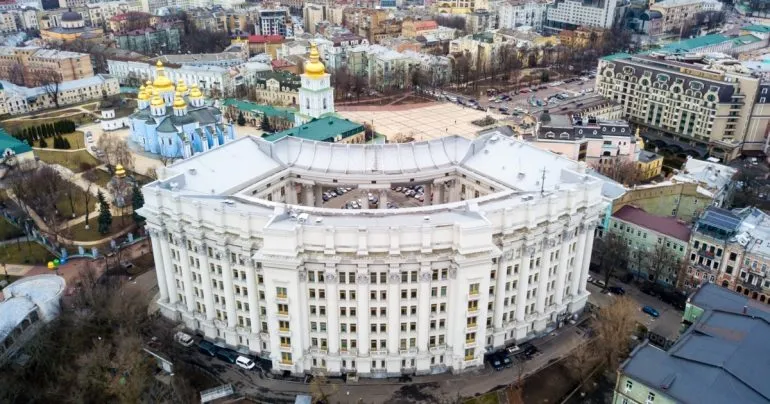 МЗС Украины запустило круглосуточное радио для реагирования на заявления Венгрии