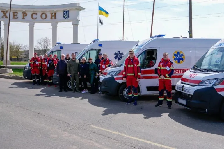 Херсонщина получила новые реанимобили для экстренной помощи
