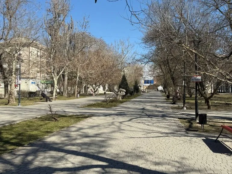 Соціологічне дослідження використання української мови в Херсоні 2026