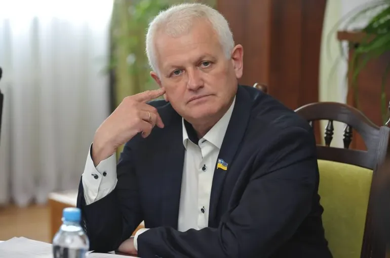 Дочь ректора ХДУ пожертвовала семье более миллиона гривен