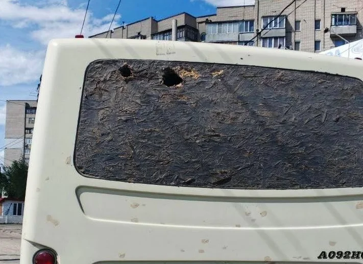Російські війська атакували маршрутки в Херсоні 30 квітня