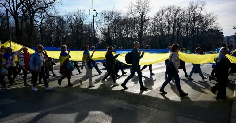 Оптимизм украинцев по поводу будущего страны остается высоким