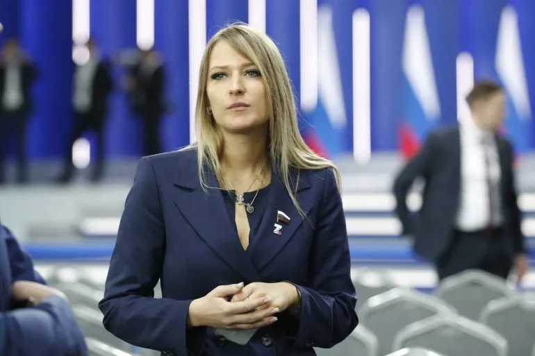 Яна Лантратова призначена уповноваженою з прав людини в Росії