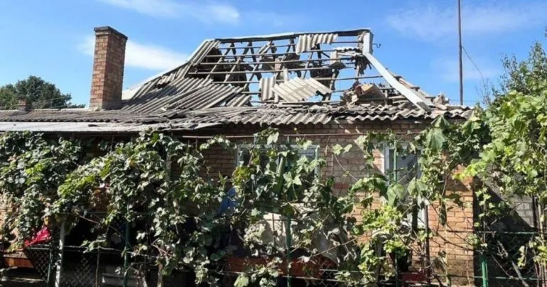 В результате российских обстрелов в Днепропетровской области пострадали четверо людей