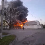 Російські дрони знищили магазин та відділення Укрпошти в Текстильному