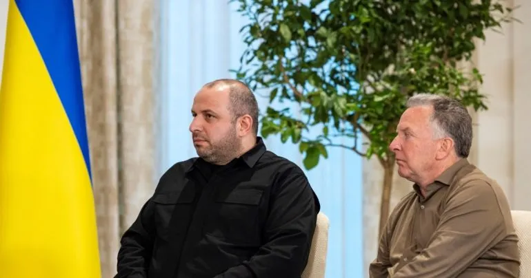 Рустем Умеров посетит Майами для переговоров со Стивом Виткоффом