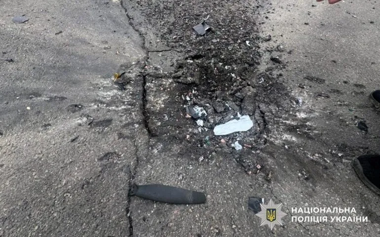 Российские дроны атакуют блокпост в Херсоне: ранены правоохранители